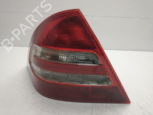 Used Left taillight Left taillight MERCEDES-BENZ C-CLASS (W203) C 270 CDI (203.016) (170 hp) 35948172 35948172