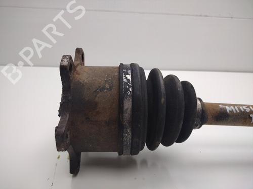 Right rear driveshaft MITSUBISHI PAJERO III (V7_W, V6_W) 3.2 Di-D (V68W, V78W) | BP29729695M41 