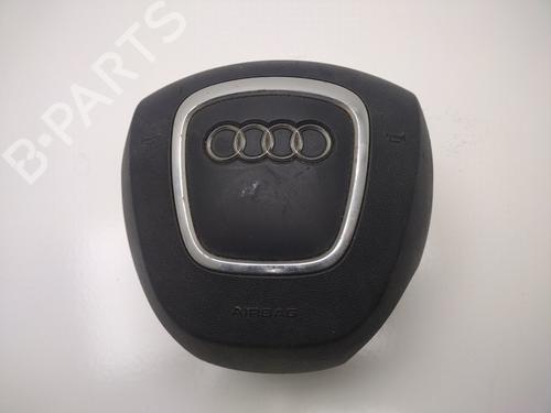 Used Driver airbag AUDI A4 B5 (8D2) [1994-2001]  31356583