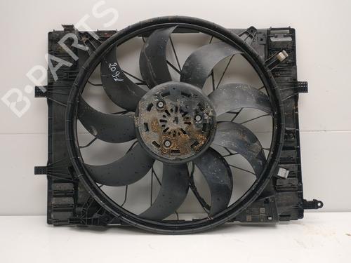 Used Radiator fan MERCEDES-BENZ VITO Tourer (W447) 116 CDI (447.701, 447.703, 447.705) (163 hp) 32679793