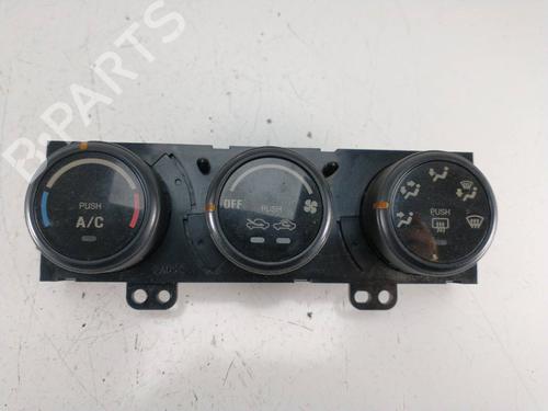 Used Climate control SUZUKI GRAND VITARA I (FT, HT) 2.0 TD 4x4 (SQ420D) (87 hp) 16028259
