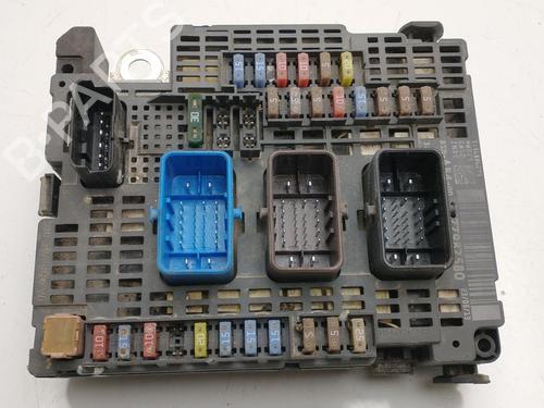Used Fuse box Fuse box PEUGEOT 508 I (8D_) 2.0 HDi (163 hp) 34437737 34437737