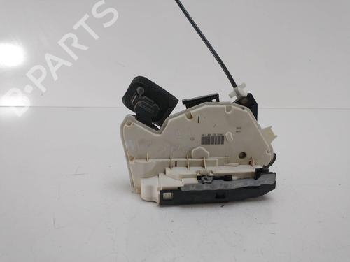 Used Rear right lock VW POLO CLASSIC (86C, 80) [1985-1994]  7672406