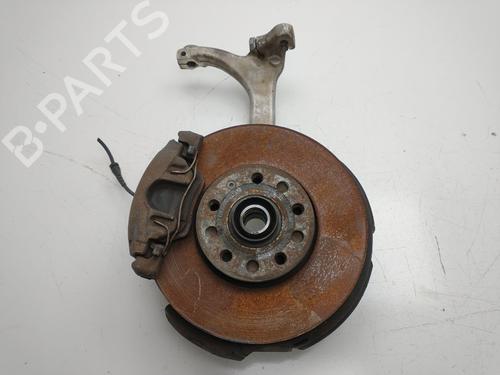 Høyre Styrespindel lagerhus AUDI A4 B7 (8EC) 2.0 TDI 16V (140 hp) 32345723