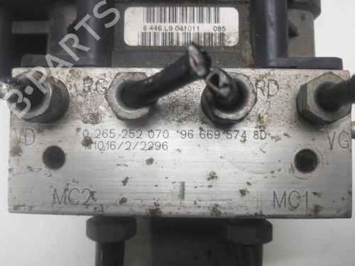 ABS pump PEUGEOT 308 I (4A_, 4C_)  | BP11383832M43 