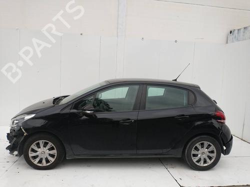 AdBlue tank PEUGEOT 208 I (CA_, CC_) 1.6 BlueHDi 100 | BP24127694M85