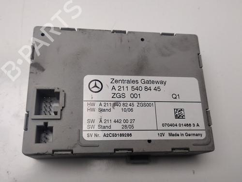Used Electronic module Electronic module MERCEDES-BENZ E-CLASS (W211) E 320 CDI 4-matic (211.089) (224 hp) 32700409 32700409