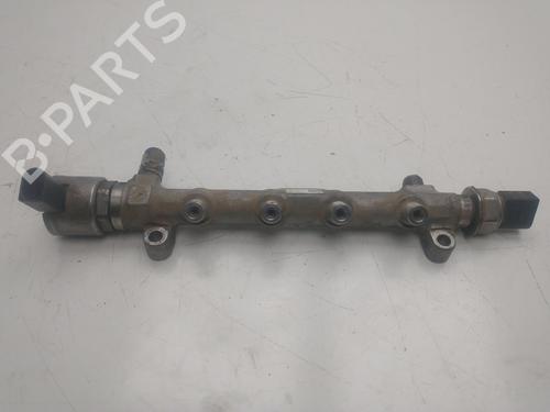 Used Injection rail AUDI Q3 (F3B) 35 TDI quattro (150 hp) 32387760
