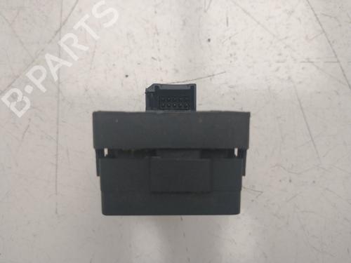 Left front window switch AUDI A4 B6 Avant (8E5) 2.0 FSI | BP36277068I27  - Image 5