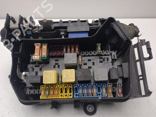 Used Fuse box Fuse box MERCEDES-BENZ B-CLASS Sports Tourer (W246, W242) B 180 CDI (246.200) (109 hp) 33698353 33698353