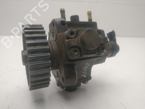 Used Injection pump CHEVROLET CAPTIVA (C100, C140) [2006-2026]  32196628