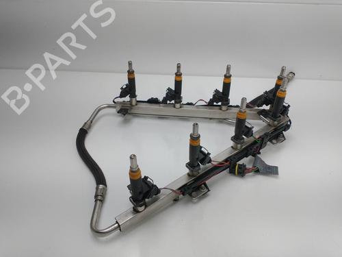 Used Injection rail BMW 7 (E65, E66, E67) 745 i, Li (333 hp) 17084080
