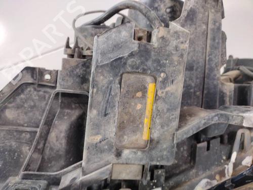 Right headlight BMW X5 (E53) 3.0 d | BP17520223C29 