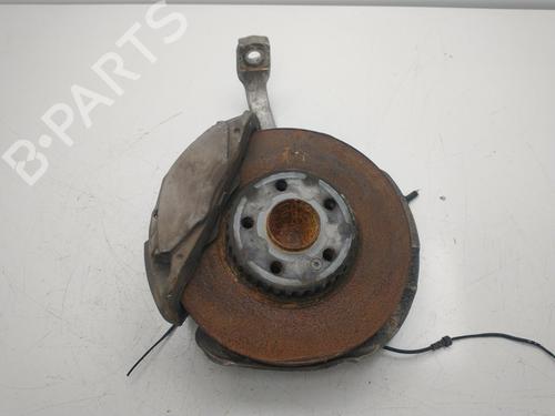 Used Right front steering knuckle Right front steering knuckle MERCEDES-BENZ C-CLASS (W205) C 220 d (205.014) (194 hp) 33442076 33442076