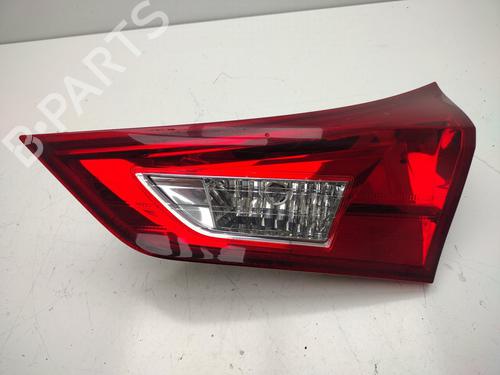 Used Right tailgate light TOYOTA AURIS (_E18_) [2012-2018]  28035339
