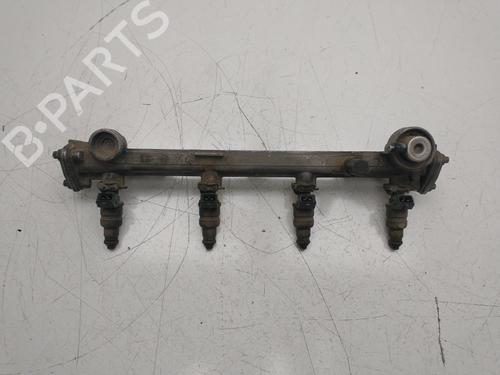 Used Injection rail Injection rail MERCEDES-BENZ CLK (C208) CLK 230 Kompressor (208.347) (193 hp) 36021048 36021048