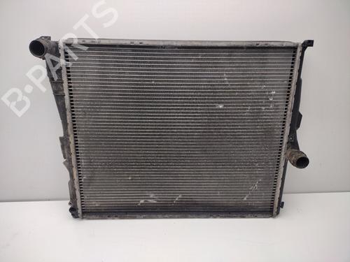 Used Water radiator BMW X3 (E83) xDrive 18 d (143 hp) 31755909
