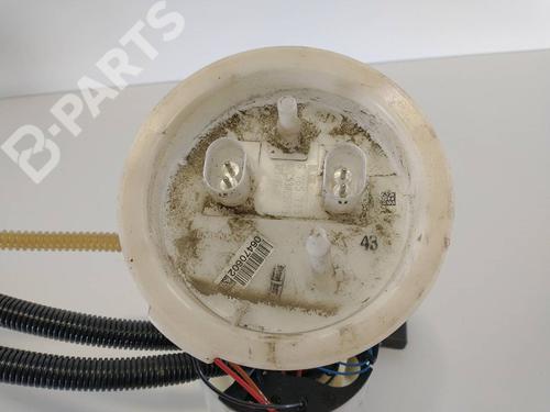 Used Fuel pump BMW 1 Convertible (E88) 120 i (170 hp) 10265921