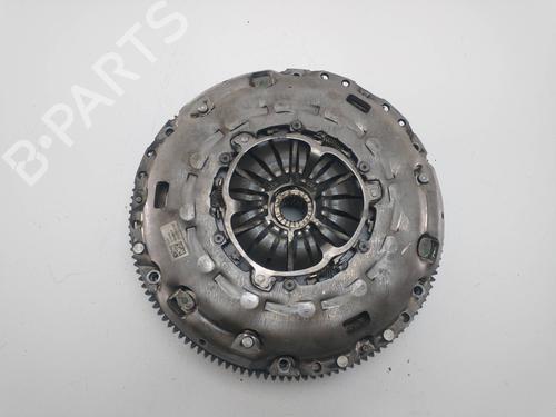 Used Flywheel VW GOLF VII (5G1, BQ1, BE1, BE2) [2012-2021]  14157422