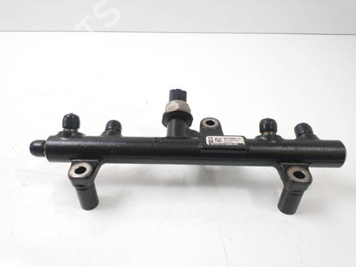 Used Injection rail FORD MONDEO IV (BA7) [2007-2015]  8610096