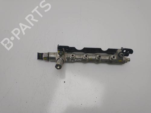 Used Injection rail OPEL ZAFIRA / ZAFIRA FAMILY B (A05) [2005-2019]  8952466