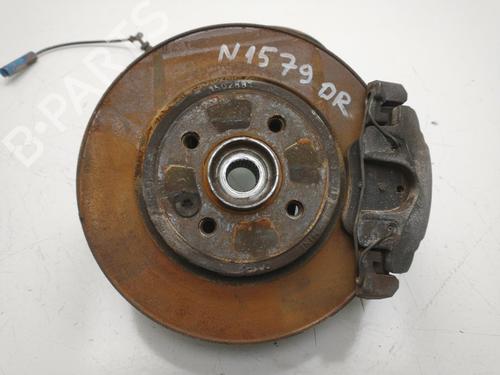 Used Right front steering knuckle Right front steering knuckle MINI MINI (R50, R53) Cooper (116 hp) 32300387 32300387