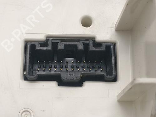 AC Styreenhet / Manøvreringsenhet MAZDA 5 (CR) 2.0 CD (CR19) | BP30572869I5