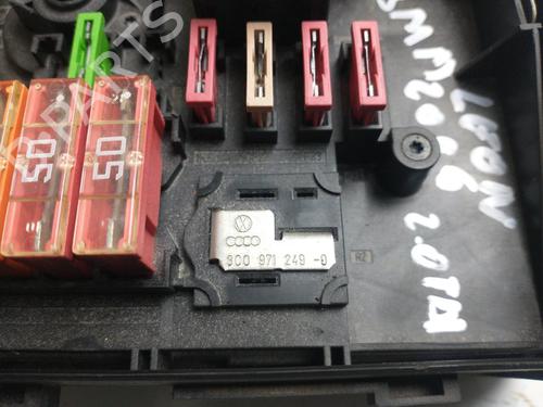 Fuse box SEAT LEON (1P1) 2.0 TDI | BP16045619E1 