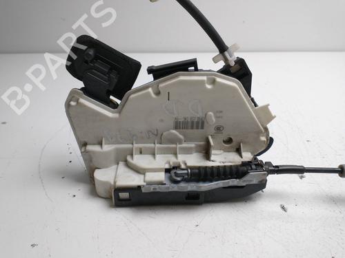 Used Front right lock VW GOLF VI (5K1) 1.6 TDI (105 hp) 16157070