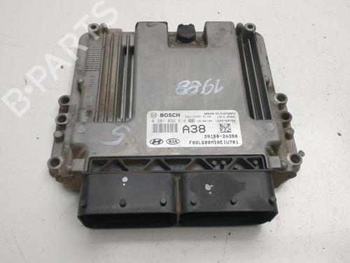 Used Engine control unit (ECU) KIA SPORTAGE III (SL) [2009-2017]  31174031