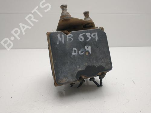 Used ABS pump MERCEDES-BENZ VIANO (W639) CDI 2.2 (639.711, 639.713, 639.811, 639.813, 639.815) (116 hp) 29257200