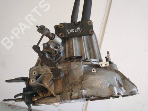Used Gearbox HYUNDAI TUCSON (JM) 2.0 CRDi (113 hp) 8668626