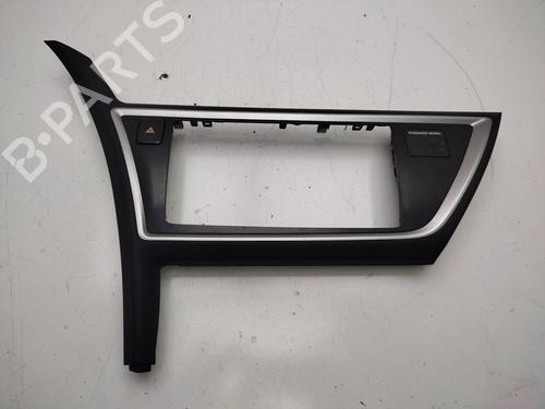 Used Other TOYOTA AURIS (_E18_) [2012-2018]  28041998