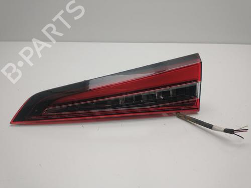 Used Right tailgate light TOYOTA COROLLA Hatchback (_E21_, _EA1_, _EH1_) [2018-2026]  31709231