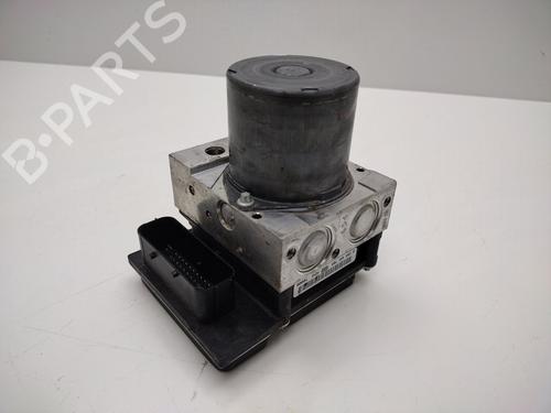 Used ABS pump BMW X1 (E84) sDrive 18 d (143 hp) 23389595