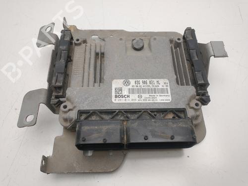 Used Engine control unit (ECU) Engine control unit (ECU) VW GOLF V (1K1) [2003-2010] 33842813 33842813