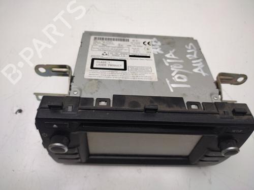 Radio TOYOTA AURIS (_E18_)  | BP28042002E6 