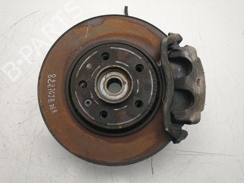 Used Right front steering knuckle Right front steering knuckle OPEL VIVARO A Van (X83) [2001-2015] 33119607 33119607