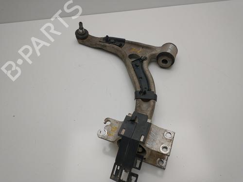 Used Left front suspension arm MERCEDES-BENZ A-CLASS (W176) A 200 CDI (176.001) (136 hp) 32088559