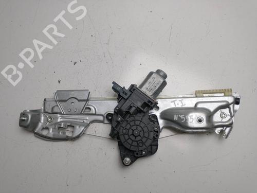 Lève-vitre arrière gauche RENAULT MEGANE IV Hatchback (B9A/M/N_) 1.3 TCe 115 (B9N9) (116 hp) 15720662