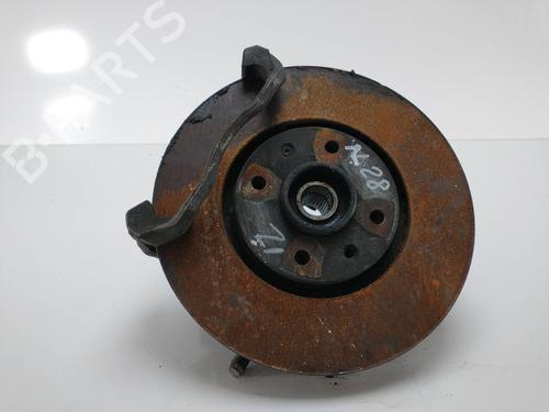 Used Left front steering knuckle CITROËN C5 I (DC_) 2.2 HDi (DC4HXB, DC4HXE) (133 hp) 7509450