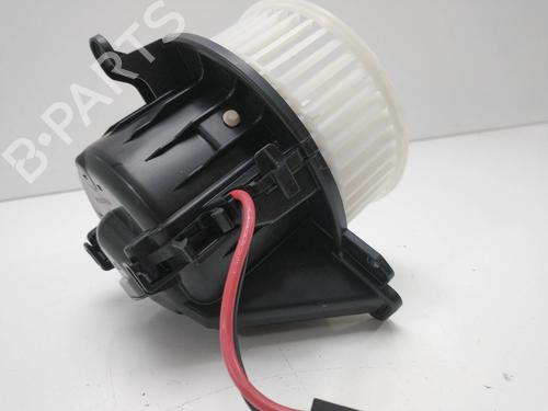Heater blower motor SEAT ARONA (KJ7, KJP) 1.0 TSI | BP7571303M62