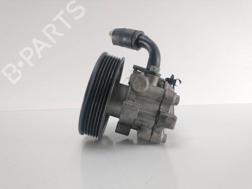 Used Steering pump KIA CARENS III MPV (UN) 2.0 CRDi 140 (140 hp) 9577151