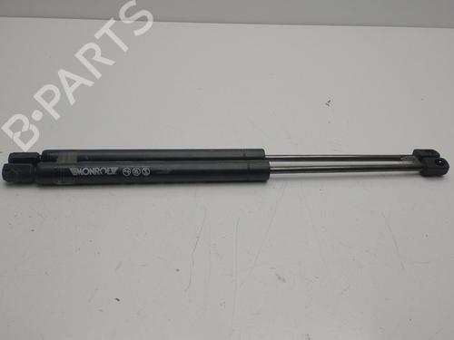 Used Tailgate lift support VW GOLF V (1K1) [2003-2010]  32271241