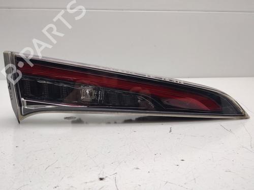 Used Left tailgate light TOYOTA COROLLA Hatchback (_E21_, _EA1_, _EH1_) [2018-2025]  31158842