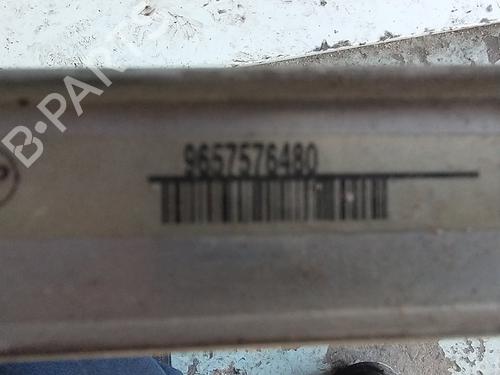 Radiador de água Radiador de água CITROËN C4 Grand Picasso I (UA_) 1.6 HDi (109 hp) 32518078 32518078