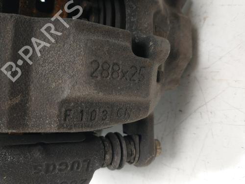 Left front steering knuckle MERCEDES-BENZ C-CLASS (W203) C 220 CDI (203.008) | BP32368810M25