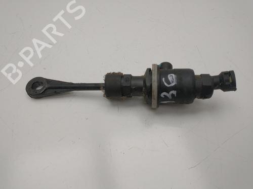 Used Clutch slave cylinder KIA CARENS IV 1.7 CRDi (136 hp) 27983727