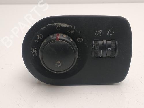 Used Headlight switch Headlight switch SEAT LEON (1P1) [2005-2013] 33673785 33673785