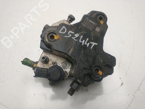 Used Injection pump VOLVO XC90 I (275) D5 AWD (185 hp) 32083659